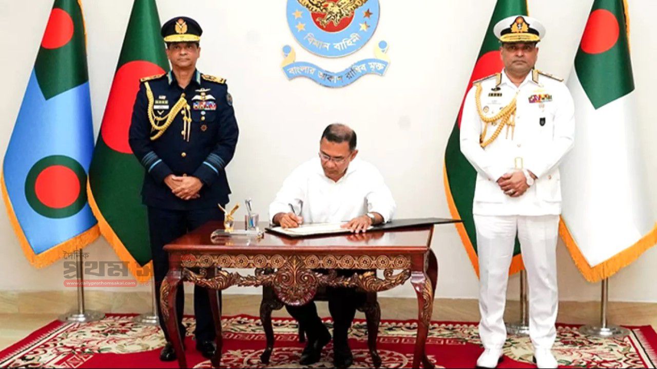 পেশাগত দক্ষতা,সততা,বিশ্বস্ততা ও মেধার ভিত্তিতে পদোন্নতির নির্দেশ প্রধানমন্ত্রীর