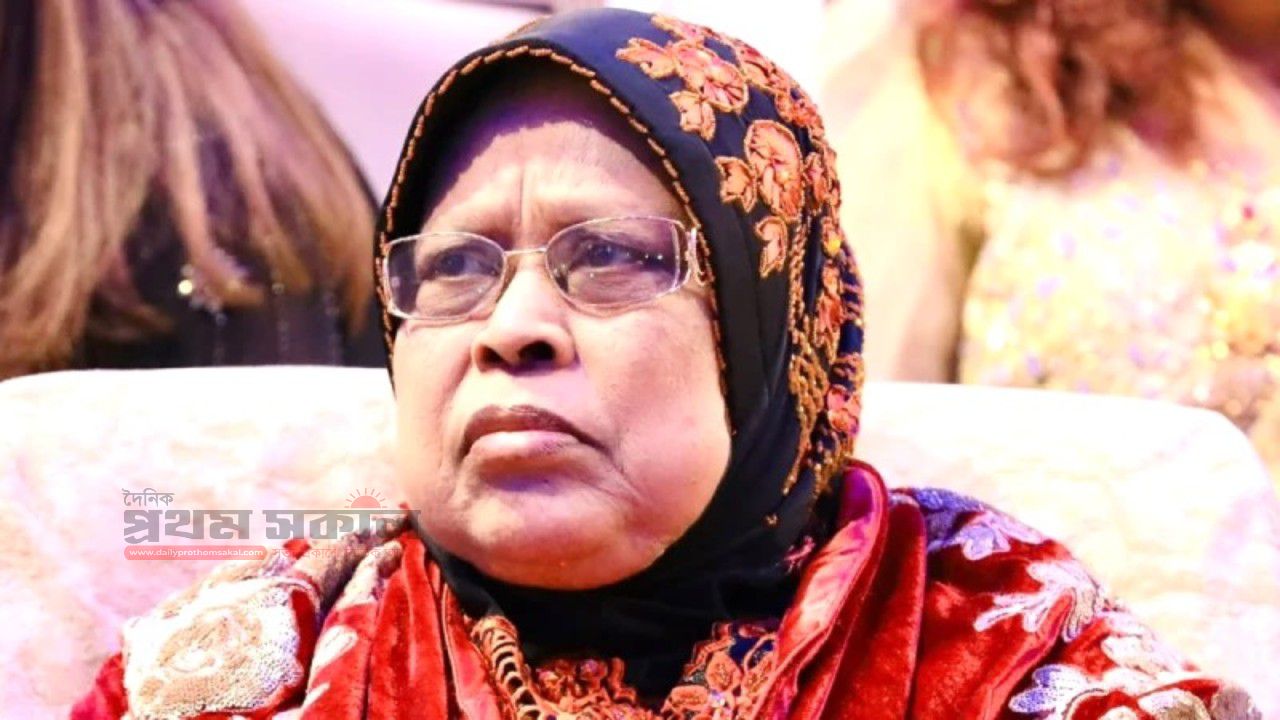 বনানী কবরস্থানে ফরিদা বেগমের দাফন সম্পন্ন     